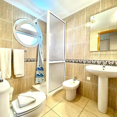 Comfortable Studio In The South Of Tenerife, With Wifi And Climatized Pool شقة *